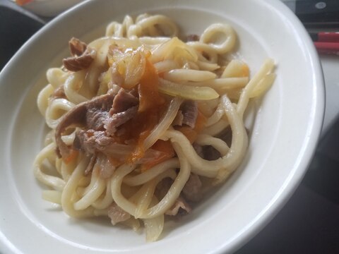 牛肉の焼きうどん